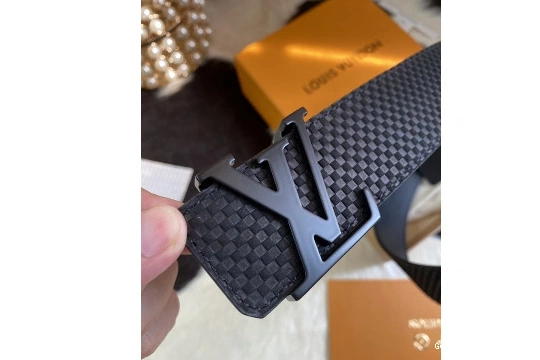 REP B-1444-3E BELTS LOUIS VUITTON 1226